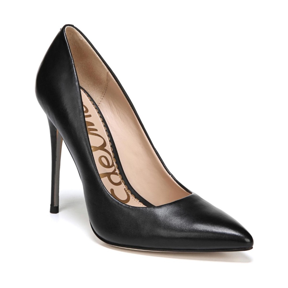 Sexy pointed toe PUMPS!